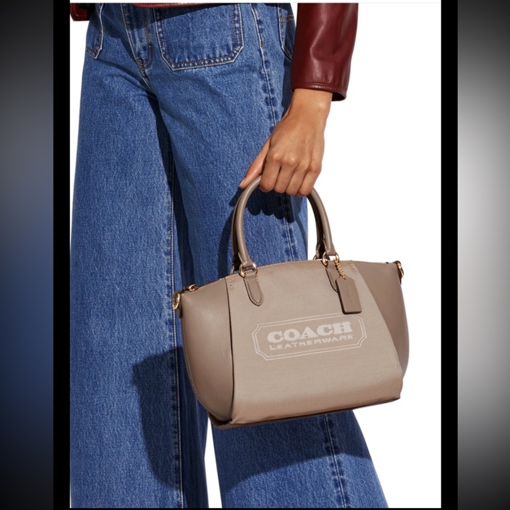 Coach Badge Jacquard Elise Satchel with Convertible Straps/salt/taupe/nwt